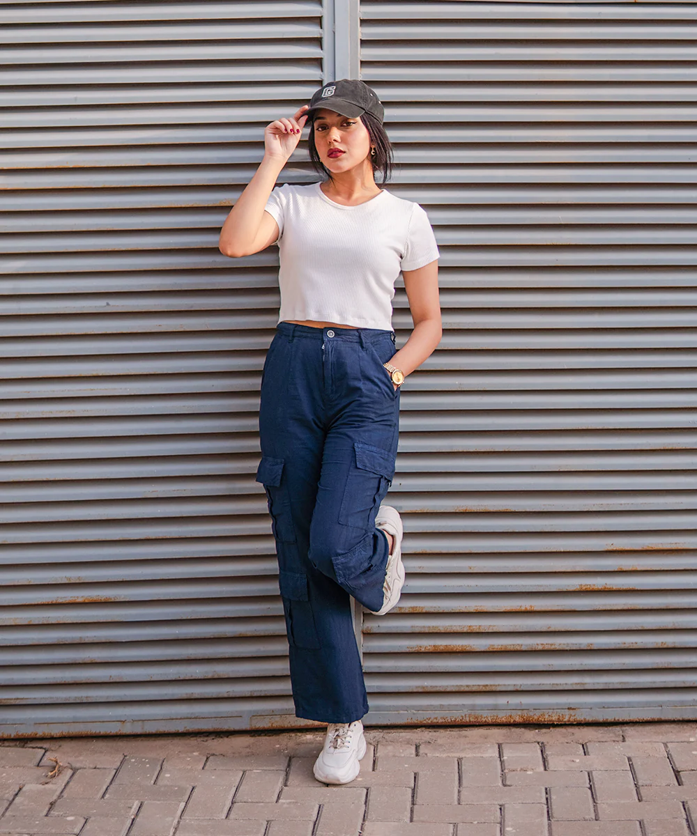 Urban Edge Navy Cargo Pants | Woman - Image 5